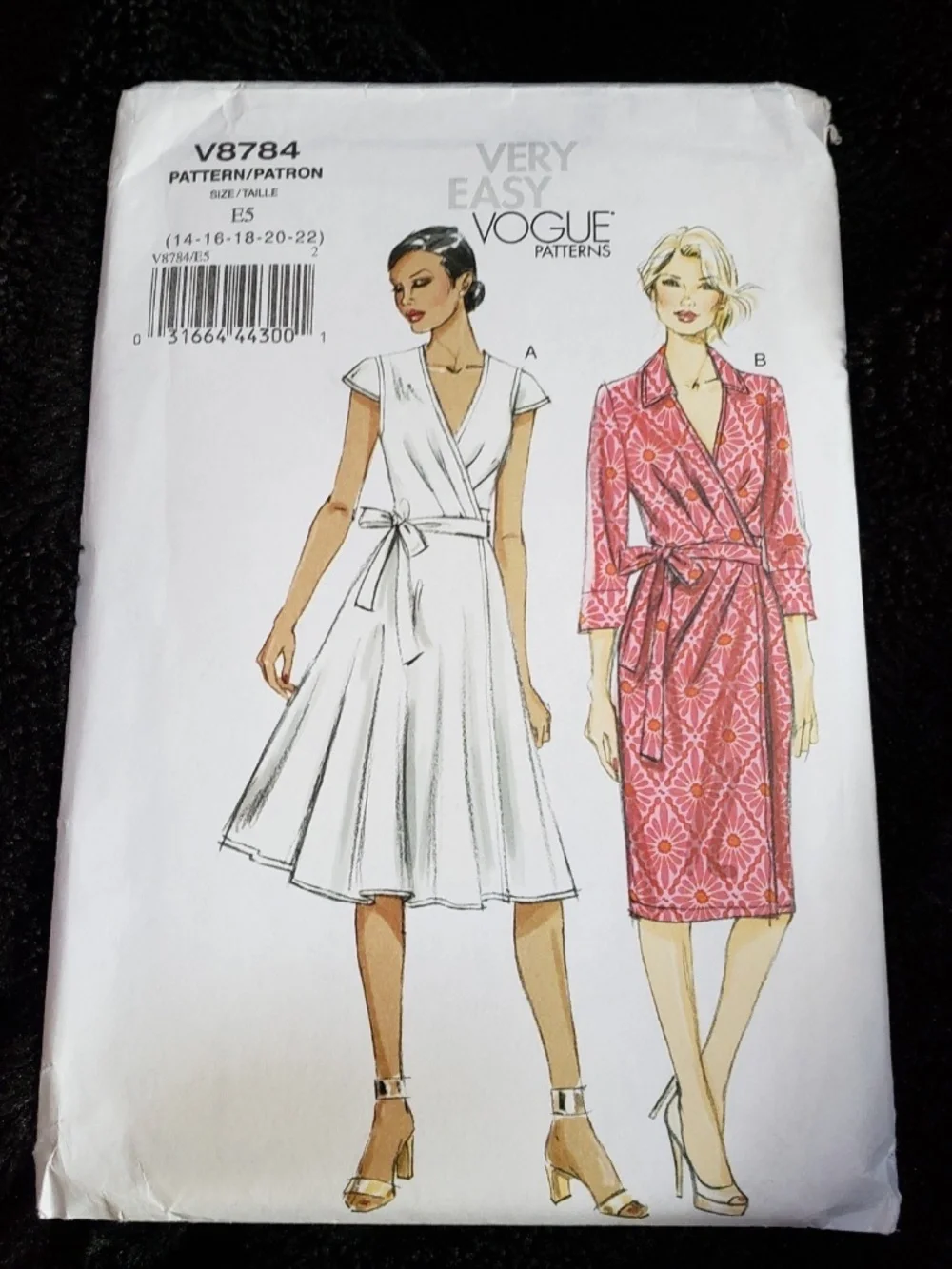 Vogue Pattern V8784 Very Easy Women's Lined Wrap Dress Pattern Size 14-22